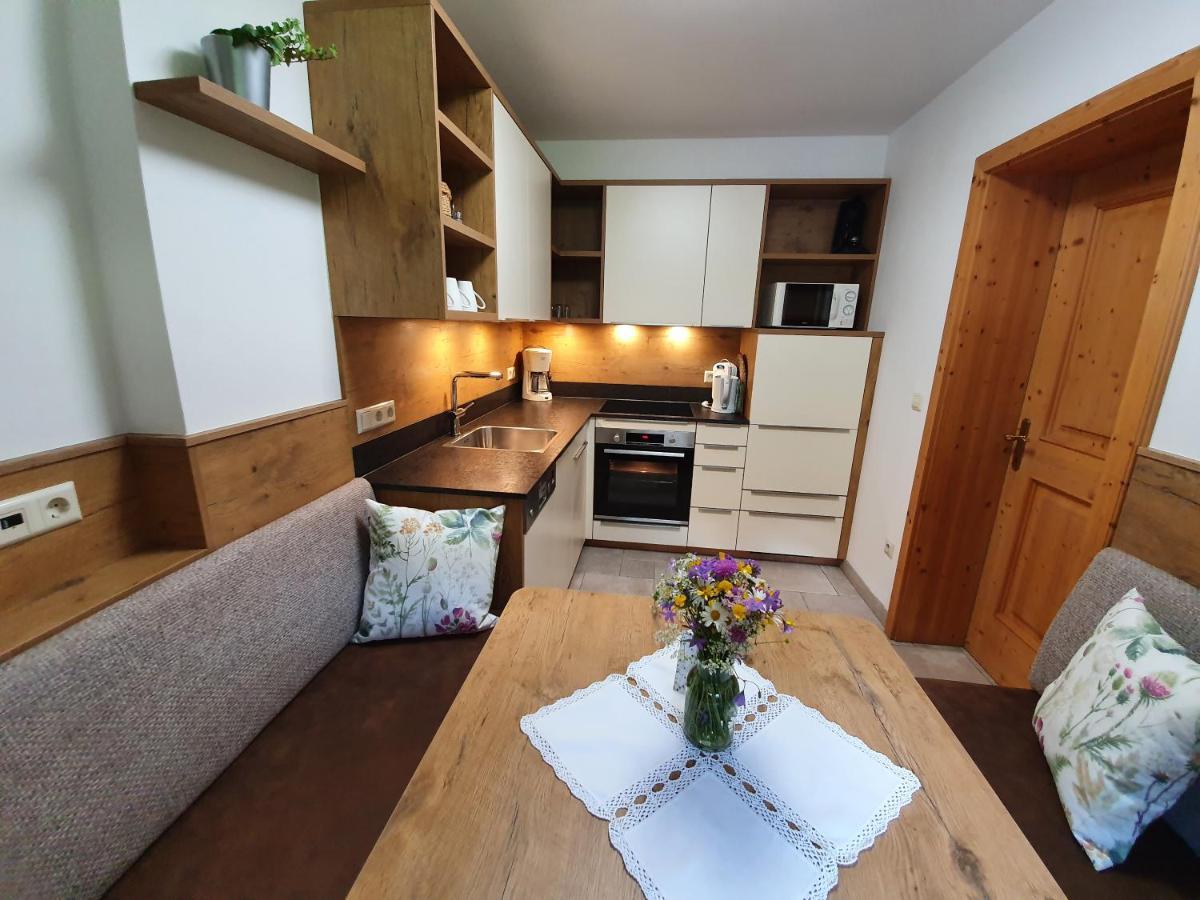 Ferienwohnungen Haus-Holzer Mauterndorf  Bagian luar foto
