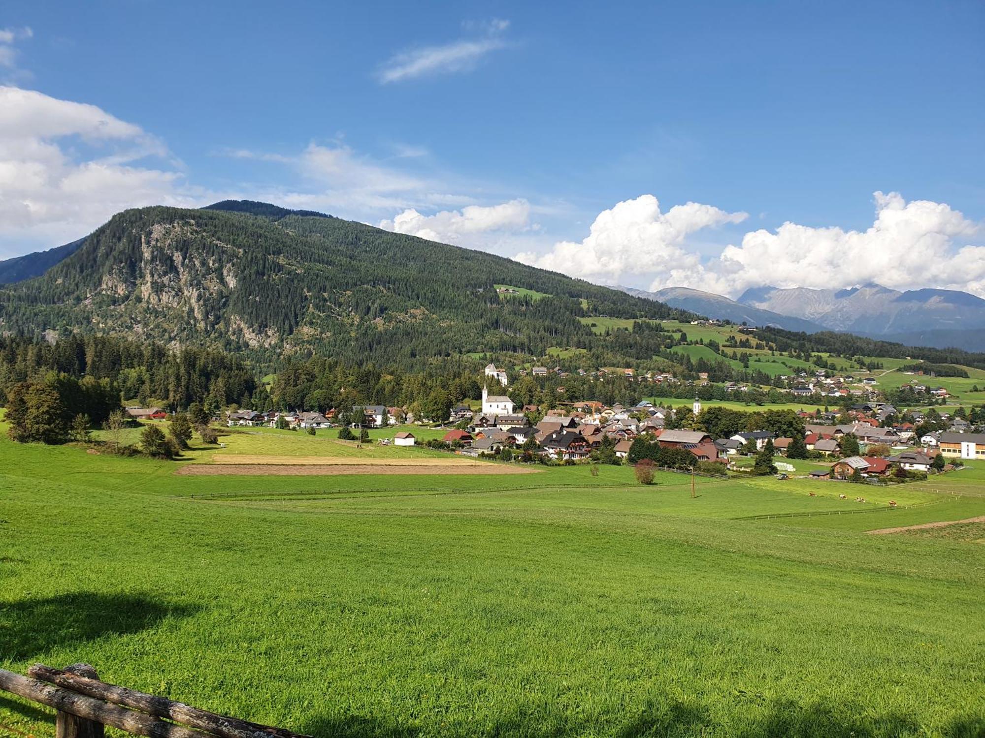 Ferienwohnungen Haus-Holzer Mauterndorf  Bagian luar foto