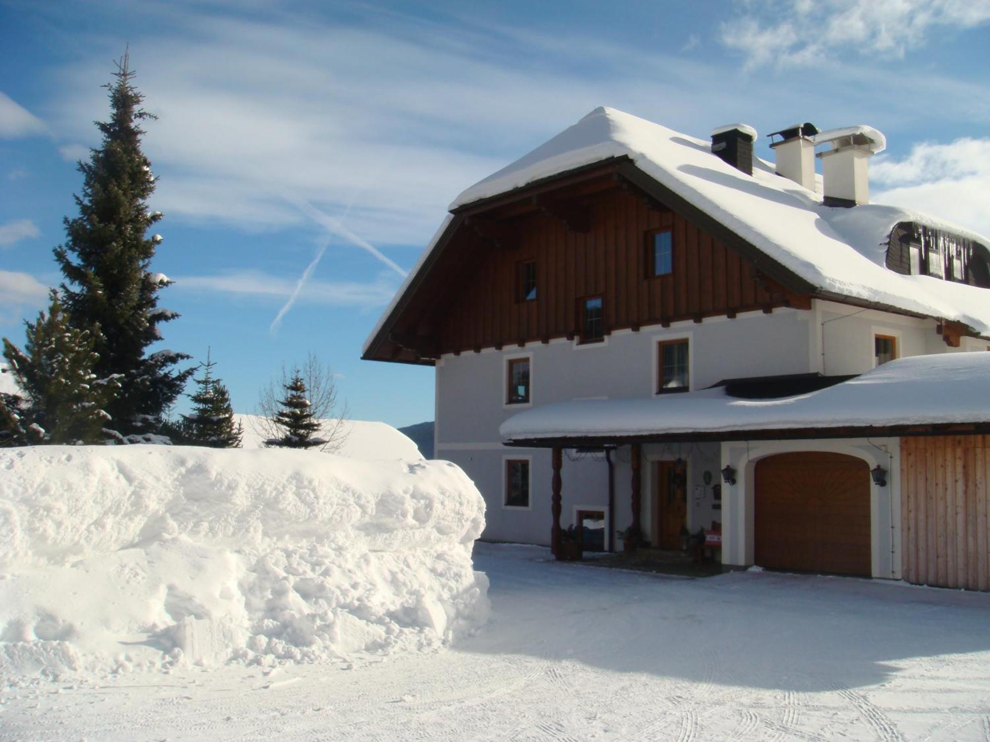 Ferienwohnungen Haus-Holzer Mauterndorf  Bagian luar foto