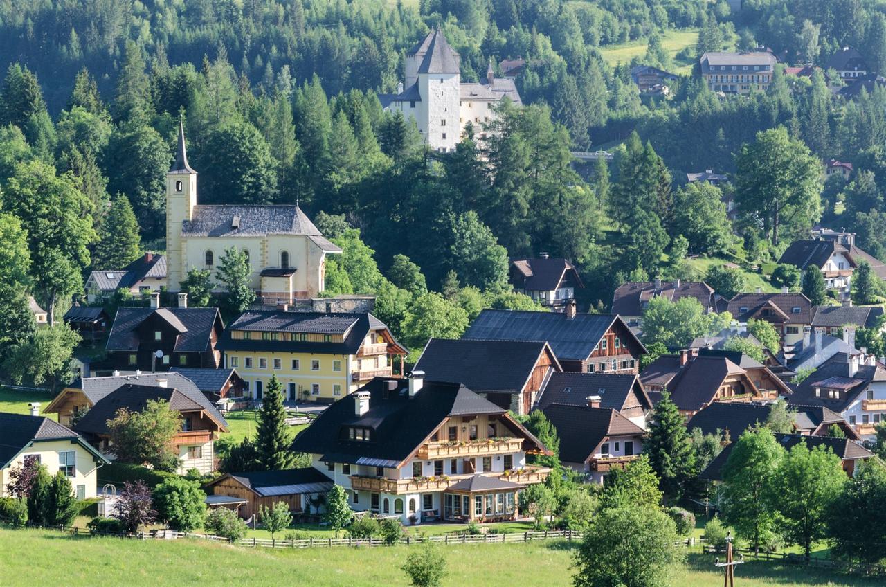 Ferienwohnungen Haus-Holzer Mauterndorf  Bagian luar foto