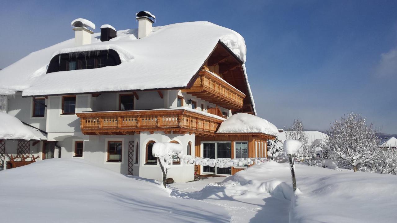 Ferienwohnungen Haus-Holzer Mauterndorf  Bagian luar foto